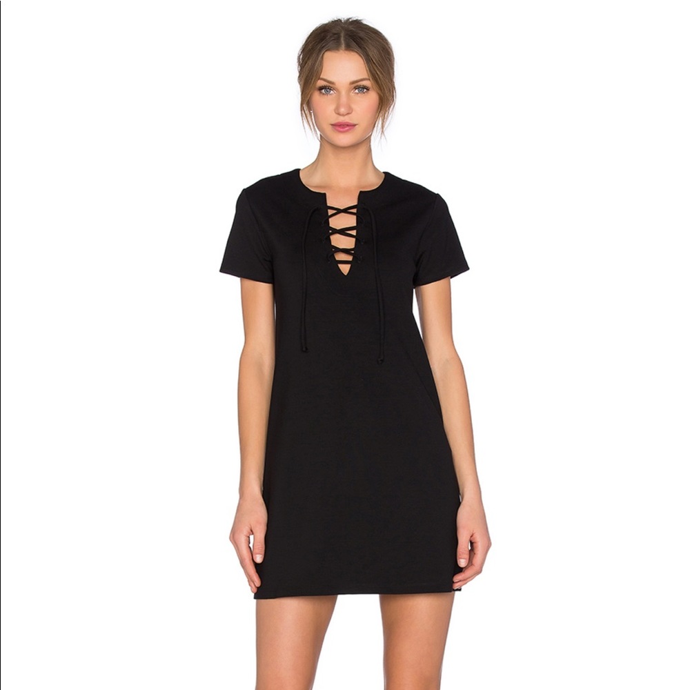 ❤️ Eight Sixty Ponte Lace Front Dress in Black
